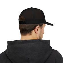 Lade das Bild in den Galerie-Viewer, CYMSTAR Tactical Embroidered Snapback Trucker Cap (Black)