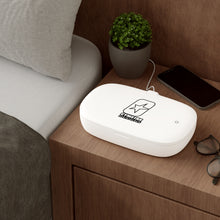 Lade das Bild in den Galerie-Viewer, CYMSTAR UV Phone Sanitizer & Wireless Charging Pad
