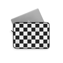 Lade das Bild in den Galerie-Viewer, CHECKERS Laptop Sleeve