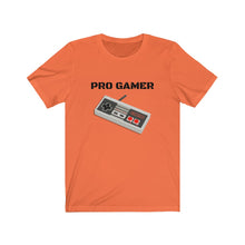 Cargar imagen en el visor de la galería, PRO GAMER Jersey Short Sleeve Tee