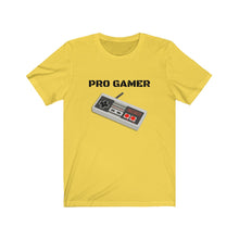 Cargar imagen en el visor de la galería, PRO GAMER Jersey Short Sleeve Tee