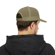 Charger l'image dans la galerie, CYMSTAR Tactical Embroidered Snapback Trucker Cap (Earth Tone)
