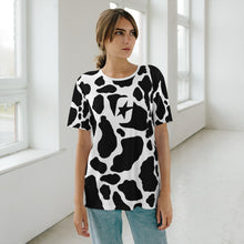 Carica l'immagine nel visualizzatore di Gallery, HOLSTEIN Dairy T-Shirt
